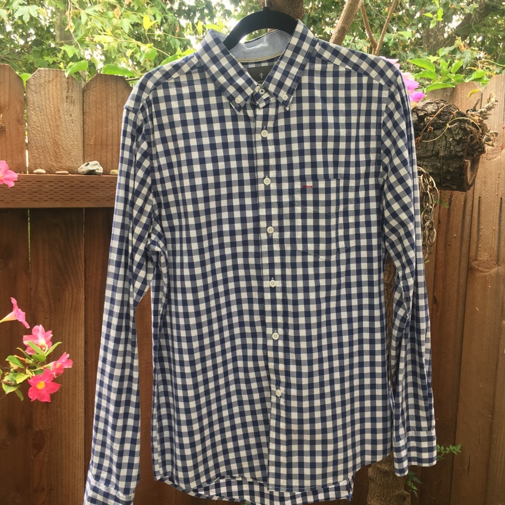 Hawkings McGill Button Up